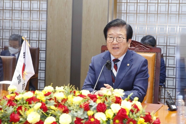Chủ tịch Quốc hội Hàn Quốc Park Byeong Seug.