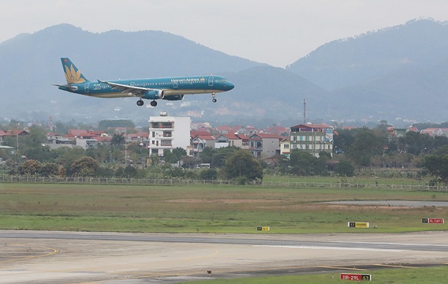 Chuyên gia cho rằng không nhất thiết Hà Nội là thủ đô thì phải có hai sân bay dân sự mà cần tính đến các yếu tố hỗ trợ, kết nối các địa phương trong vùng.