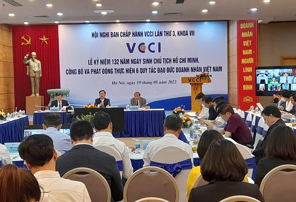 Toàn cảnh lễ công bố Bộ quy tắc đạo đức doanh nhân Việt Nam.