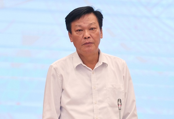 Thứ trưởng Bộ Nội vụ Nguyễn Duy Thăng cho biết, bình quân 1 năm có khoảng 15.820 người nghỉ việc. Ảnh VGP/Nhật Bắc