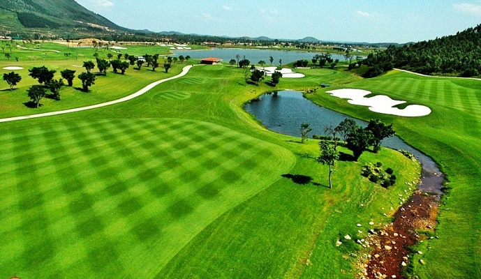 Sân Golf Tam Đảo là một trong những điểm đến yêu thích của du khách trong nước và quốc tế. Ảnh: Quang Nam
