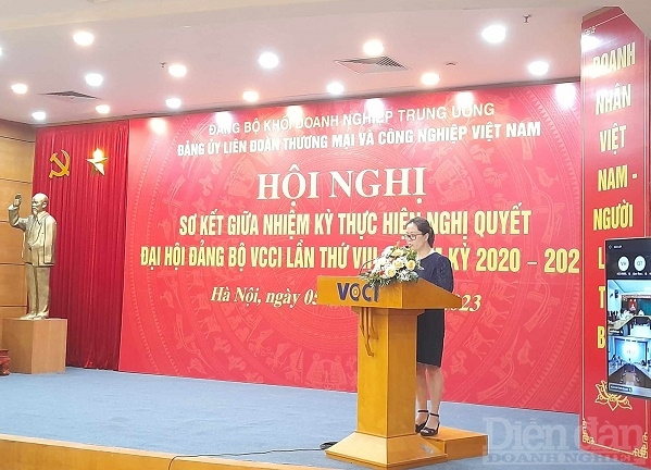 Phó Bí thư Đảng ủy VCCI, Tổng Thư ký VCCI Trần Thị Lan Anh.