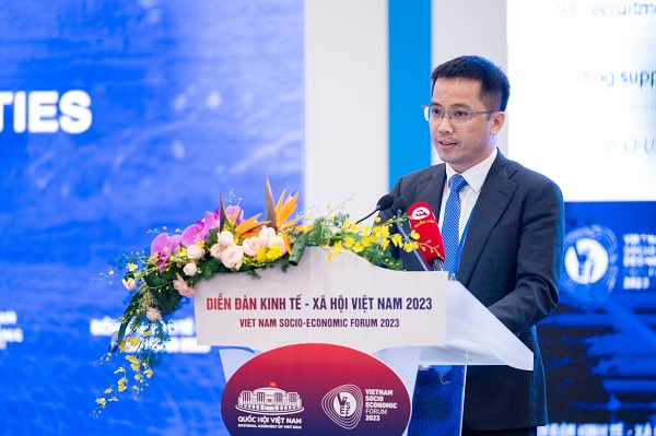 Phó Tổng Thư ký, Trưởng Ban Pháp chế, Liên đoàn Thương mại và Công nghiệp Việt Nam (VCCI) Đậu Anh Tuấn.