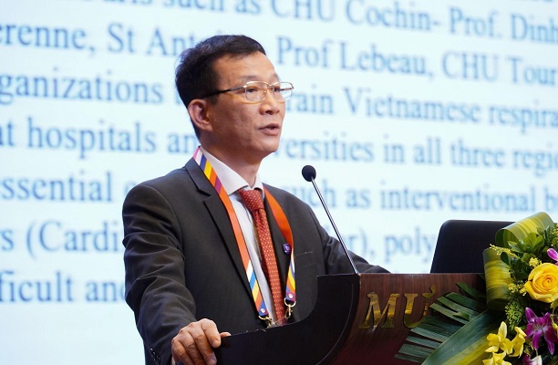 TTND.GS.TS Ngô Quý Châu, Chủ tịch Hội Hô hấp Việt Nam, Giám đốc chuyên môn BVĐK Tâm Anh Hà Nội.