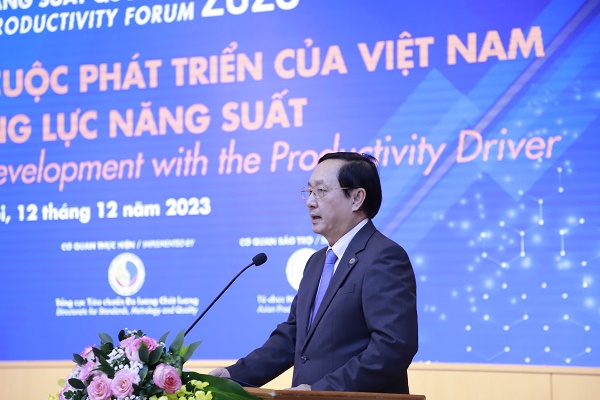 Bộ trưởng Bộ Khoa học và Công nghệ Huỳnh Thành Đạt.