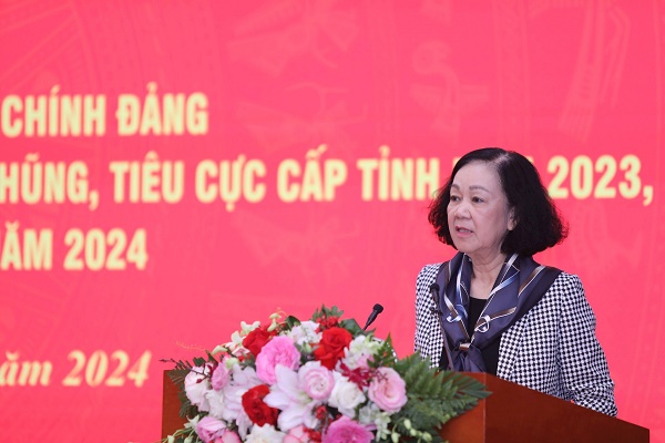 Thường trực Ban Bí thư Trương Thị Mai vừa thay mặt Bộ Chính trị ký ban hành Quyết định số 139-QĐ/TƯ.
