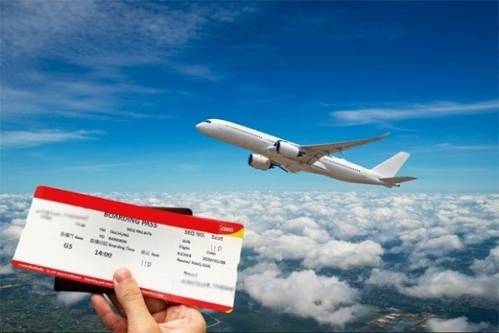 Giá vé máy bay tăng cao cản trở hồi phục du lịch