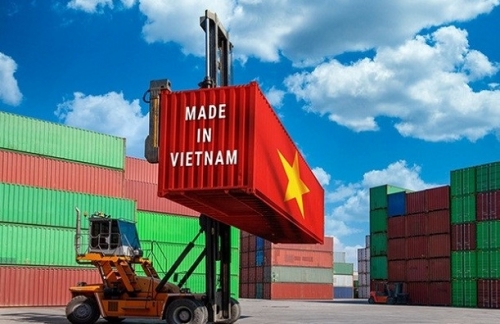4 tháng đầu năm 2024, Việt Nam xuất siêu 8,4 tỷ USD