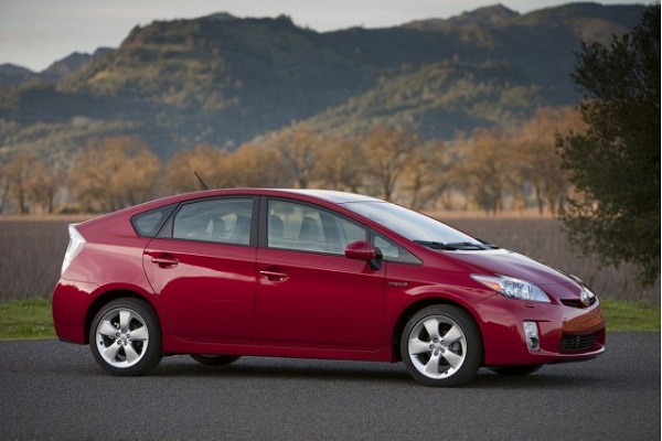Toyota Prius đang là dòng xe Hybrid bán chạy trên thế giới.