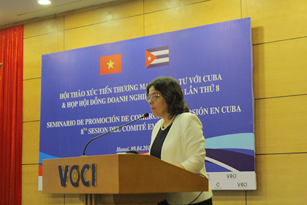 Đại sứ Cuba tại Việt Nam bà Lianys Torres Rivera