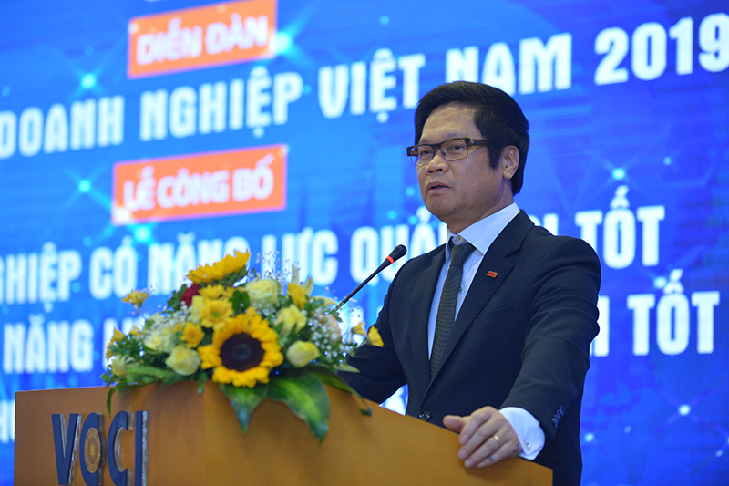 	TS Vũ Tiến Lộc – Chủ tịch Phòng Thương mại & Công nghiệp Việt Nam (VCCI) cho biết “Việc lựa chọn đối tượng để đánh giá trong bộ chỉ số BCI là doanh nghiệp trên sàn chứng khoán là phù hợp. Đây chính là bộ phận ưu tú nhất của thị trường Việt Nam, là những doanh nghiệp vừa hiệu quả vừa minh bạch. Doanh nghiệp trên thị trường chứng khoán chính là hàn thử biểu cho các doanh nghiệp Việt nói chung”.