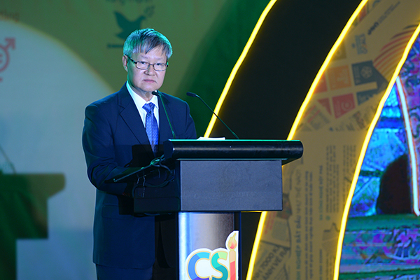 Phó Chủ tịch VCCI, ông Võ Tân Thành phát biểu khai mạc.