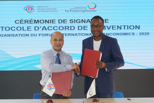 Lễ ký kết thỏa thuận đồng tổ chức Franconomics 2020 giữa IFI và OIF