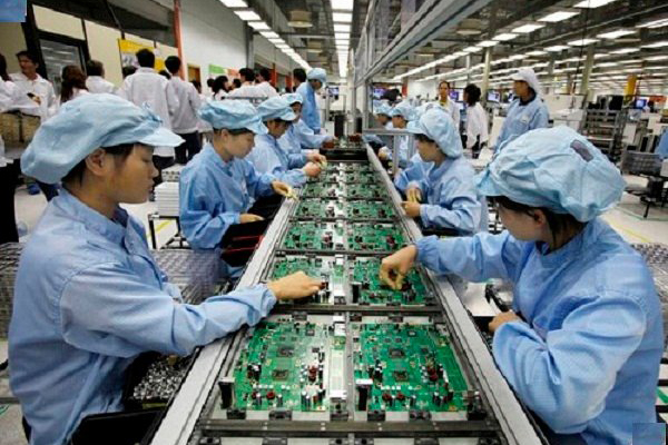 Xuất khẩu sản phẩm điện tử và linh kiện của Việt Nam tăng trưởng đều qua các năm.