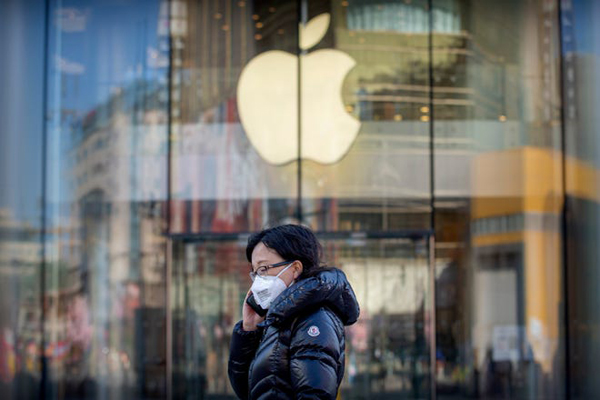 Apple buộc phải tạm đóng cửa các cửa hàng bán lẻ của mình trước số ca nhiễm bệnh tăng mạnh.