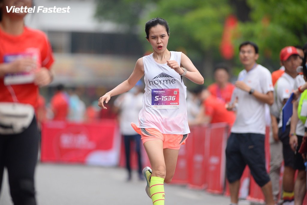 Viettel Fastest là giải chạy Việt dã 1 cự ly (10km) đầu tiên tại Việt Nam dành cho 3 đối tượng: Pro (Chuyên nghiệp), Semi Pro (Bán chuyên) và (New PR) Người mới chạy.