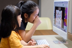 Ứng dụng MOBIEDU học trực tuyến cho các học sinh trên mọi lứa tuổi