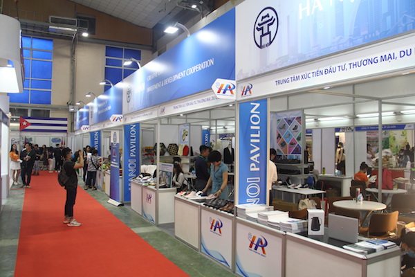Vietnam Expo đi tiên phong áp dụng mô hình Triển lãm kết hợp (Hybrid Exhibition) bằng hình thức gian hàng Trực tiếp đan xen giữa cụm gian hàng Từ xa (remote booth), kết hợp giao thương trực tuyến (Online B2B)