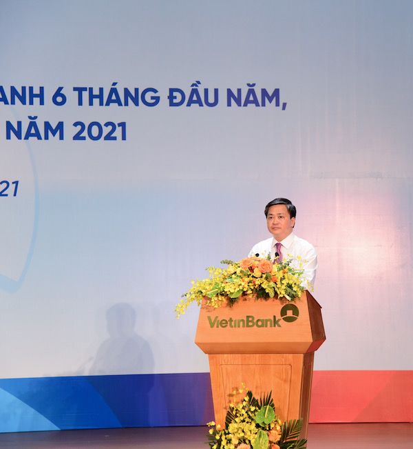Ông Lê Đức Thọ - Ủy viên BCH Trung ương Đảng, Bí thư Đảng ủy, Chủ tịch HĐQT VietinBank