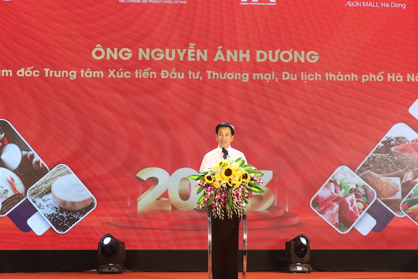Ông Nguyễn Ánh Dương, Giám đốc Trung tâm Xúc tiến Đầu tư, Thương mại, Du lịch thành phố Hà Nội (HPA) phát biểu tại Hội chợ