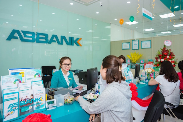 Với mức lãi suất mới, sản phẩm gửi tiết kiệm tại ABBANK được xem là cạnh tranh nhất trên thị trường tiền gửi hiện nay dành cho khách hàng cá nhân.