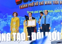 TGĐ Vina CHG được vinh danh Doanh nhân tiêu biểu TPHCM 2020