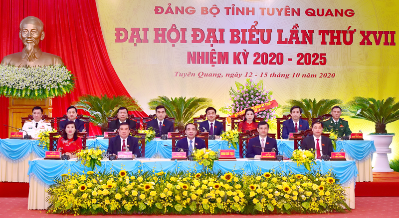 Đại hội đại biểu Đảng bộ tỉnh Tuyên Quang lần thứ XVII, nhiệm kỳ 2020 – 2025 đã chính thức khai mạc.