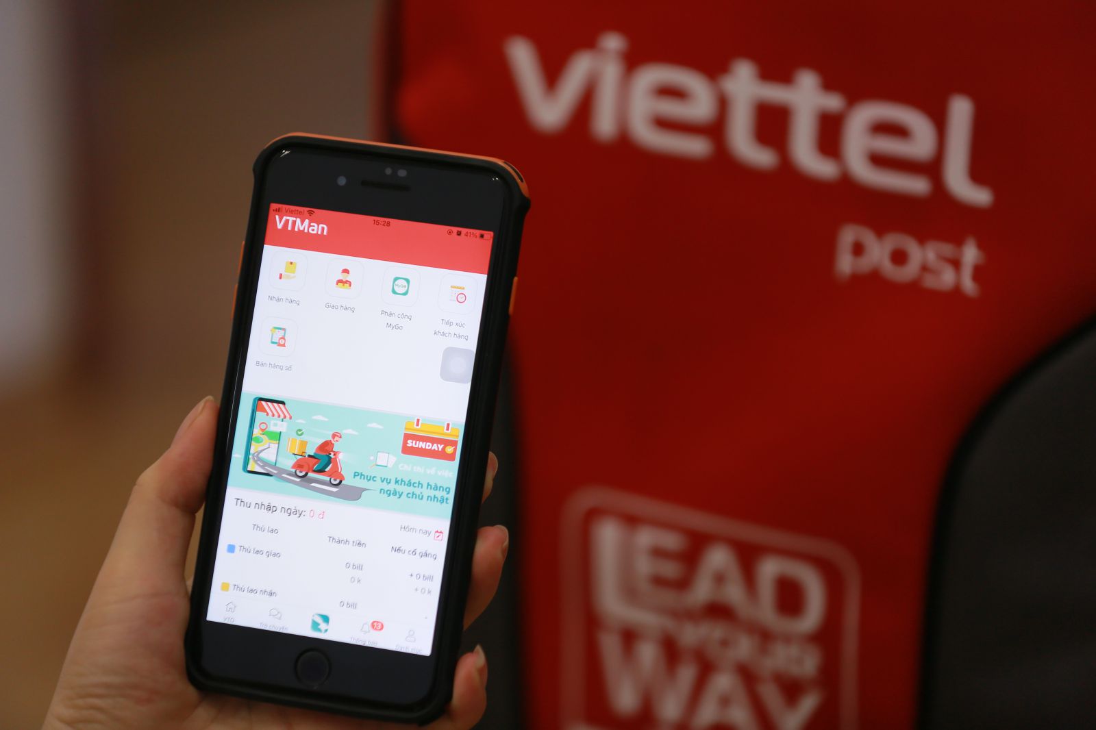 Viettel Post đã ứng dụng chuyển đổi số vào vận hành để giải quyết bài toán quản trị quy mô lớn, giúp doanh nghiệp tăng trưởng ngay cả giữa giai đoạn dịch bệnh căng thẳng.