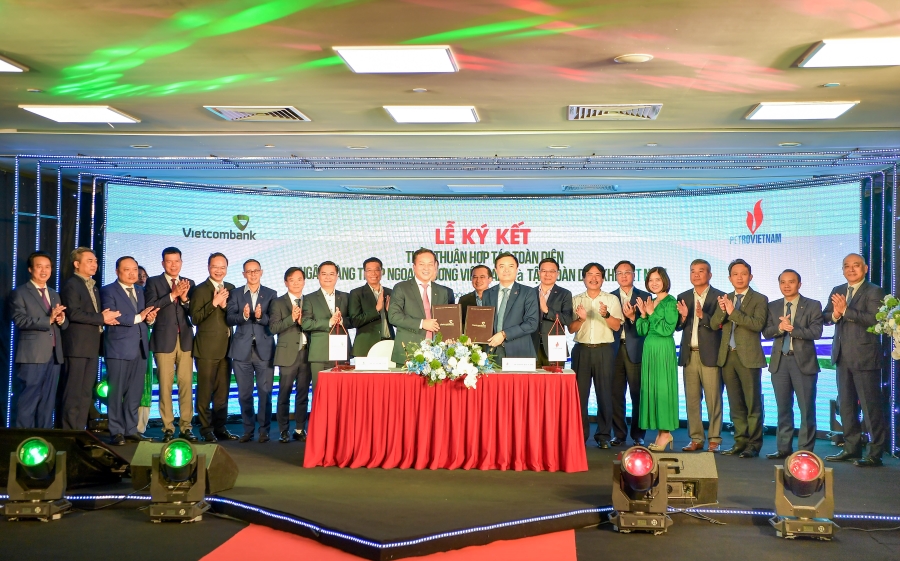 Lễ ký thỏa thuận hợp tác toàn diện giữa Vietcombank và Petrovietnam là dấu mốc quan trọng trong quan hệ hợp tác giữa hai bên, mở ra một giai đoạn hợp tác mới.