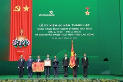 Vietcombank đón nhận danh hiệu Anh hùng Lao động
