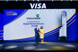Vietcombank được Visa vinh danh 12 hạng mục giải thưởng trong hoạt động thẻ năm 2023