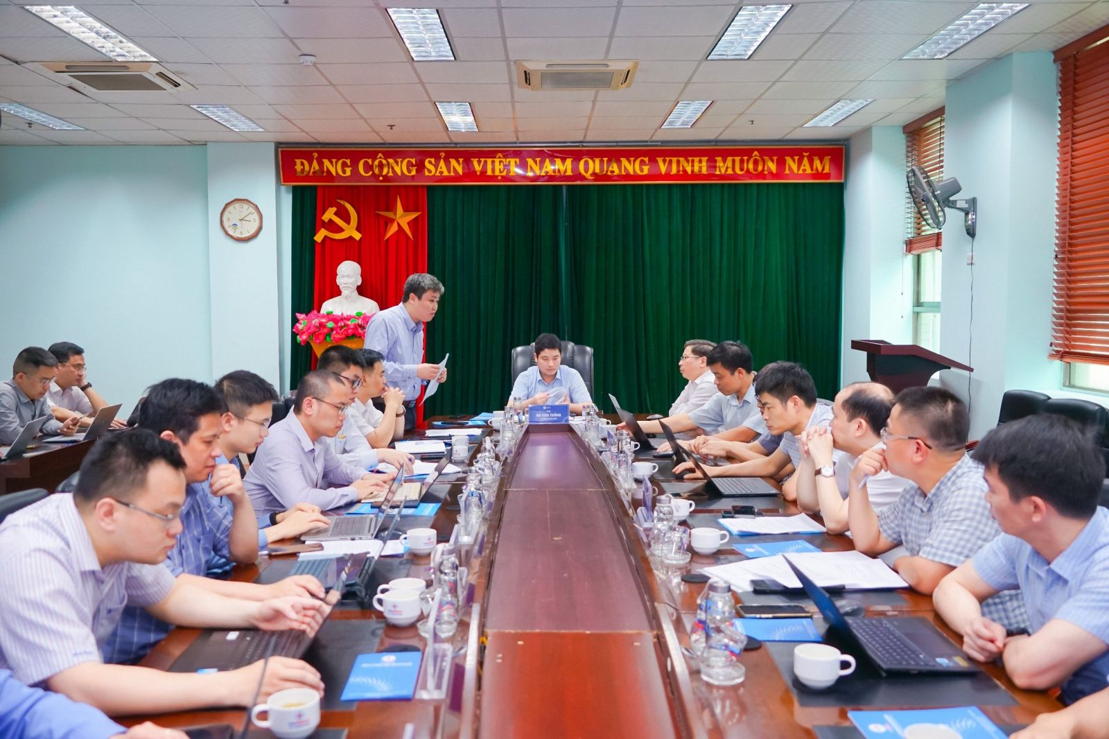 Đoàn công tác của Ủy ban quản lý vốn Nhà nước tại doanh nghiệp (Ủy ban QLVNN tại DN) làm việc tại Công ty cổ phần Nhiệt điện Quảng Ninh. 