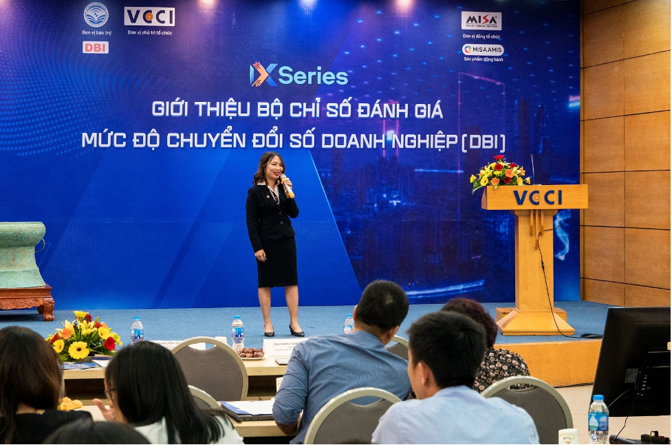 Bà Đinh Thị Thuý - Tổng Giám đốc MISA