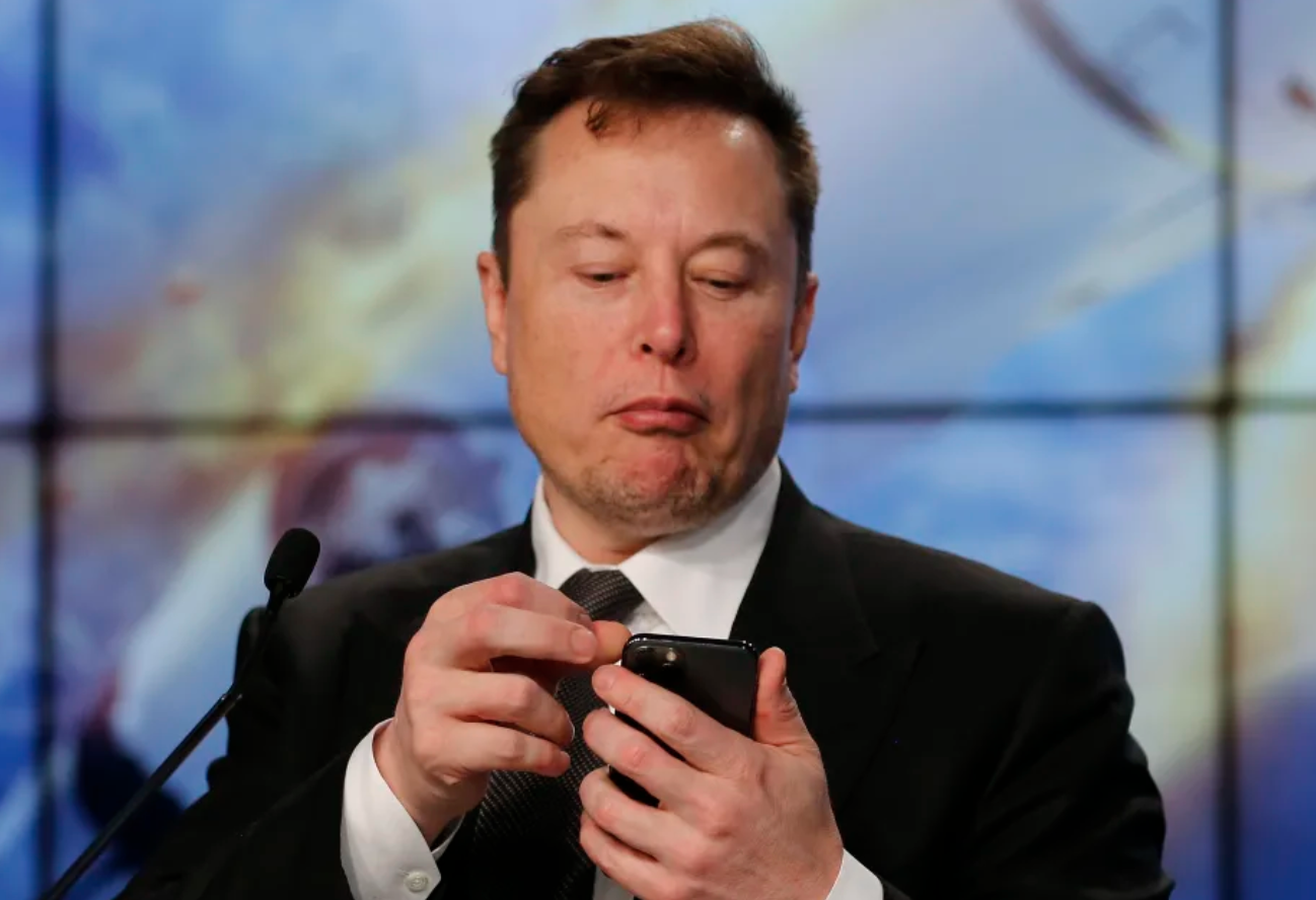 Có vẻ như Elon Musk rất thích tweet về tiền điện tử, thậm chí thường xuyên trên trang cá nhân của mình, sẽ không có gì quá nghiêm trọng cho đến khi những “cú quay xe” chóng mặt của Musk đã làm điên đảo cả thị trường