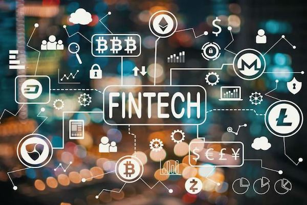 Fintech trở thành đại diện tiêu biểu cho cuộc các mạng kỹ thuật số, được đồn đoán là có thể thay đổi hoàn toàn phương thức kinh doanh của ngành ngân hàng (ảnh minh hoạ)