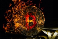Bitcoin giảm sâu, thị trường tiền điện tử bị “bóp nghẹt”