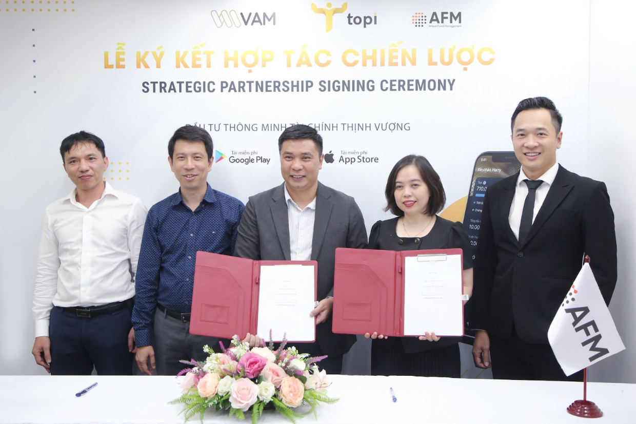 Lễ ký kết thỏa thuận hợp tác giữa Công ty Cổ phần Đầu tư VAM và Công ty Cổ phần Quản lý quỹ Amber (AFM) diễn ra vào ngày 22/6/2022