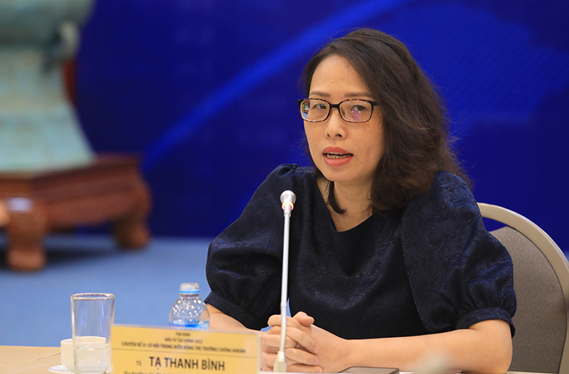 Bà Tạ Thanh Bình, Vụ trưởng Vụ phát triển thị trường UBCKNN