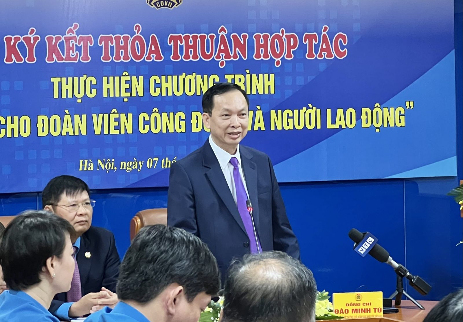 Phó Thống đốc thường trực Ngân hàng Nhà nước Đào Minh Tú tại Lễ ký kết (ảnh: Diễm Ngọc)