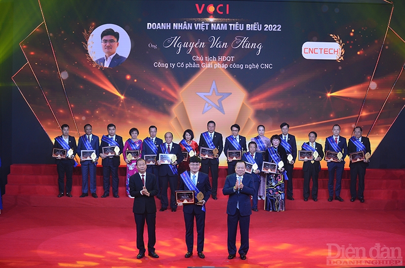 Ông Nguyễn Văn Hùng, Chủ tịch HĐQT công ty cổ phần Giải pháp công nghệ CNC