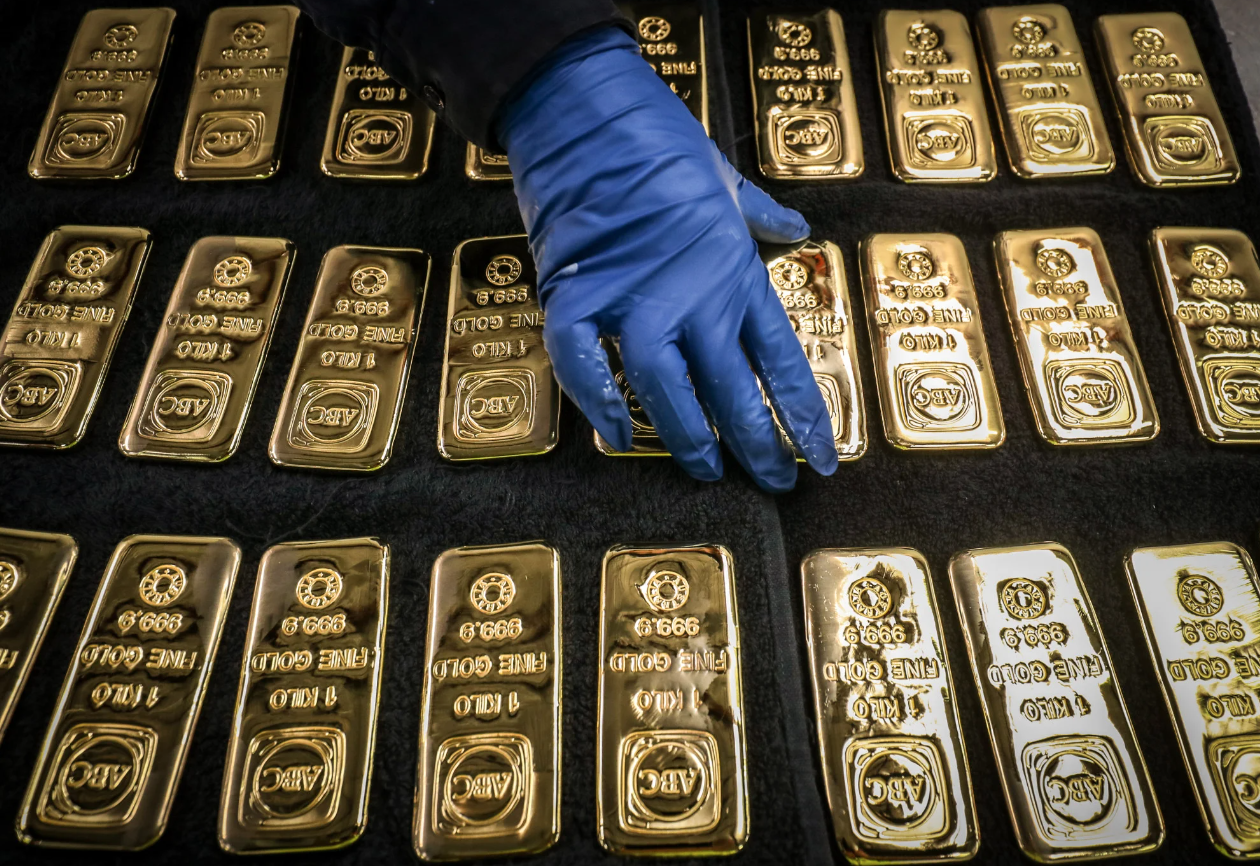 Hội đồng Vàng Thế giới cho biết kể từ khi chiến tranh Nga-Ukraine bùng nổ, các ngân hàng trung ương đã mua vàng với mức gấp hơn 2,5 lần mức trung bình hàng quý trước đó
