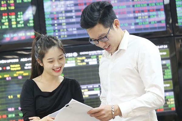 Việt Nam đã đạt được những bước tiến đáng kể trên thị trường chứng khoán, được ghi nhận qua các tiêu chí đánh giá của tổ chức xếp hạng và định chế tài chính quốc tế uy tín