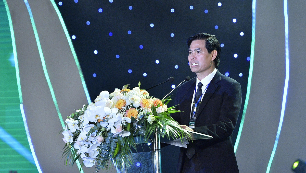 Chủ tịch UBND tỉnh Hoàng Quốc Khánh phát biểu khai mạc