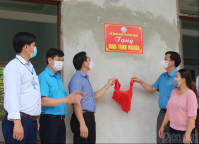Bộ Khoa học và Công nghệ trao nhà tình nghĩa tại Quảng Bình, Quảng Trị