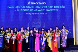 Vinh danh 60 Nữ doanh nhân Việt Nam tiêu biểu – cúp Bông hồng vàng năm 2021