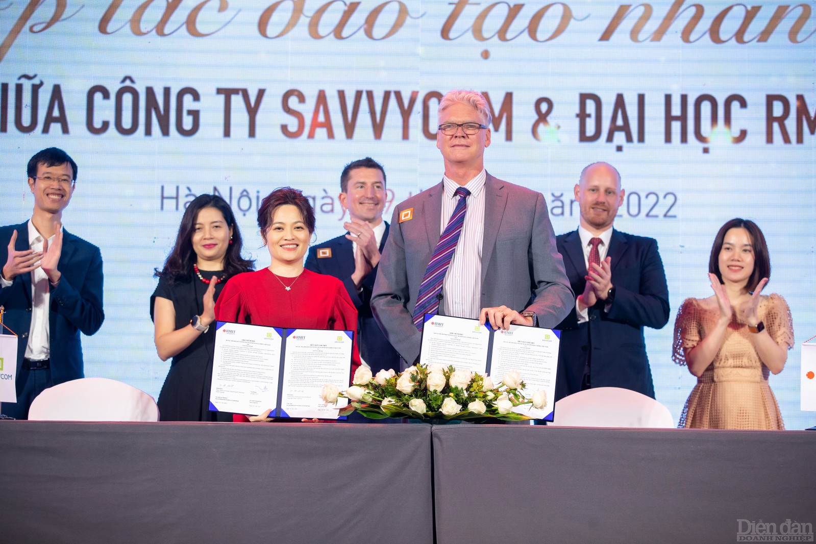 Lễ ký kết biên bản ghi nhớ giữa Savvycom và Đại học RMIT Việt Nam
