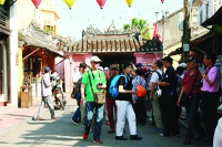 Giảm phụ thuộc vào khách du lịch Trung Quốc