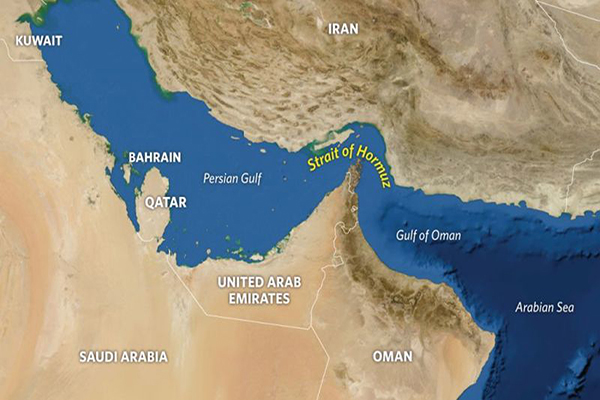 p/Nếu xảy ra xung đột quân sự ở vùng Vịnh, Iran có thể đóng eo biển Hormuz, có nguy cơ đẩy giá dầu tăng mạnh. 