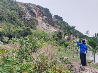 Đông Triều (Quảng Ninh): Người dân lo sợ vì doanh nghiệp nổ mìn khai thác đá