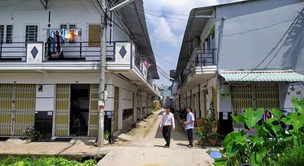 p/Khu dân cư tự phát trong quận Bình Thủy, Cần Thơ. Ảnh: TL